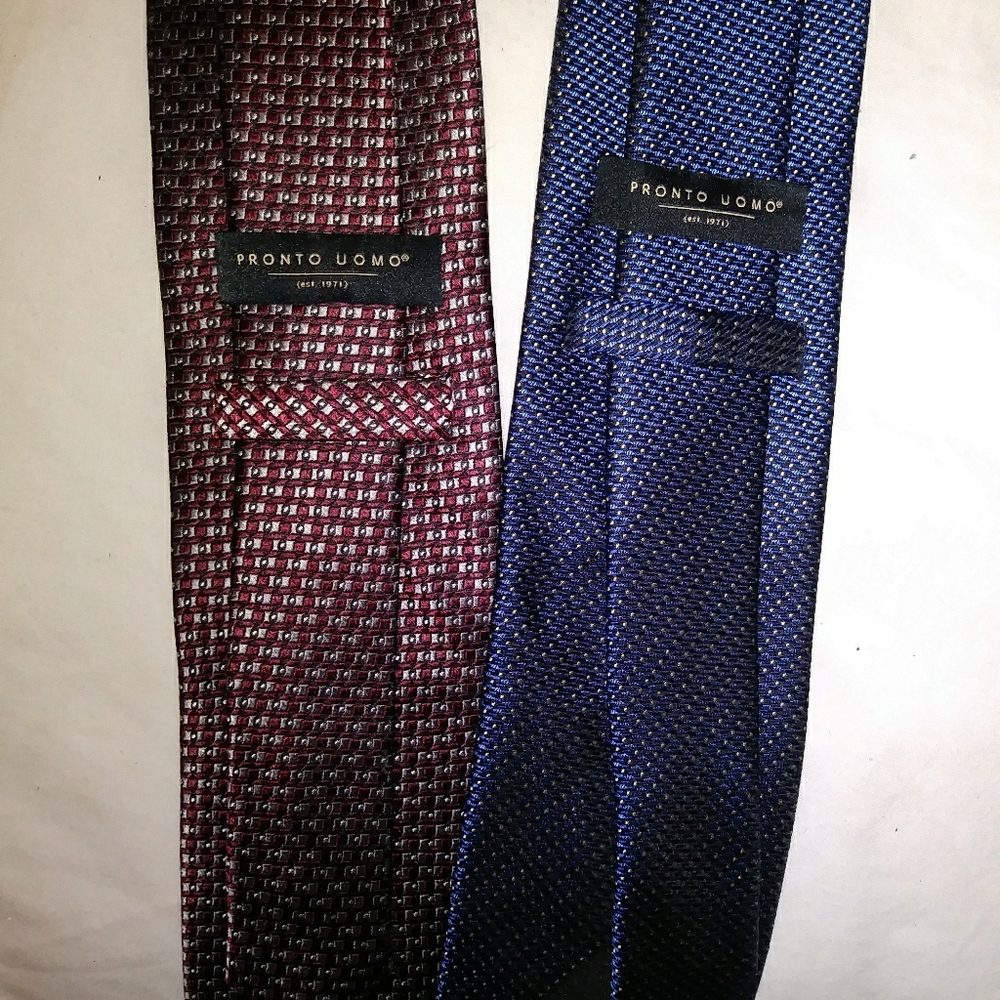 2 Pronto Uomo ties